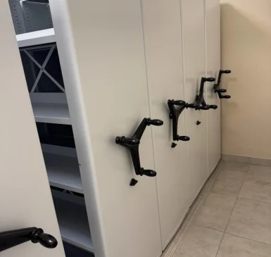 Мобильные стеллажи для модернизации архива