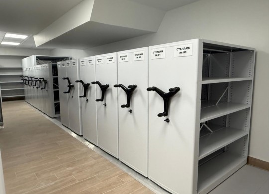 Адаптивная высота стеллажей